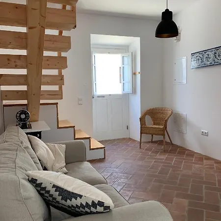 Ferienhaus Stylish Townhouse With Gallery In The Heart Of Tavira For Two