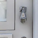 Stylish Townhouse With Gallery In The Heart Of For Two 別荘