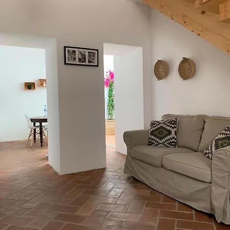 Stylish Townhouse With Gallery In The Heart Of Tavira For Two Holiday home