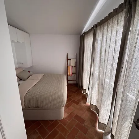 Stylish Townhouse With Gallery In The Heart Of For Two * Tavira